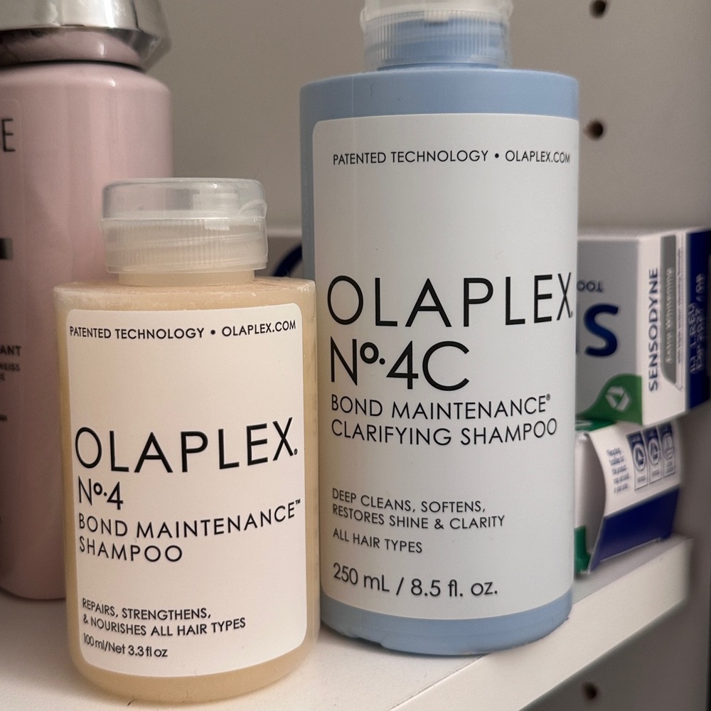 OLAPLEX No.4 Bond Maintenance and No.4C Clarifying Shampoo Duo